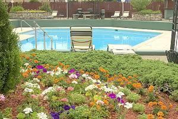 BW SURE STAY GENETTI (South Williamsport)